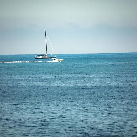 Vistas Y Terraza Panoramica Frente Al Mar En Denia, Rotas Apartamento *