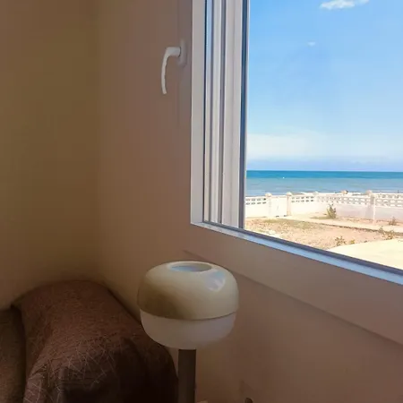 Vistas Y Terraza Panoramica Frente Al Mar En Denia, Rotas Apartamento *